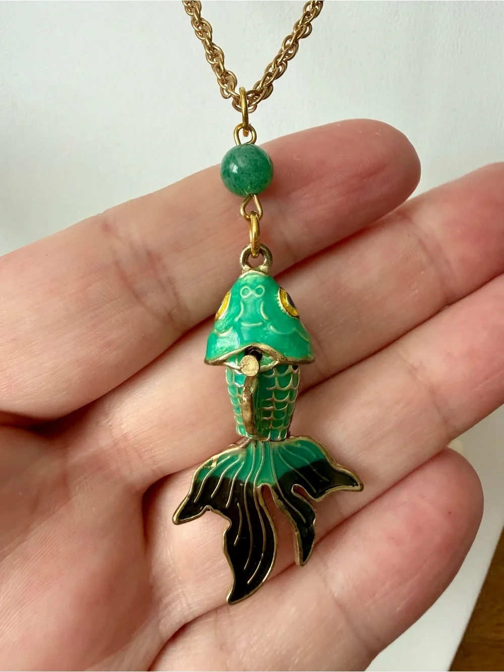 Vintage Green Cloisonné Enamel Articulated Koi Fish Pendant Necklace Gold-tone